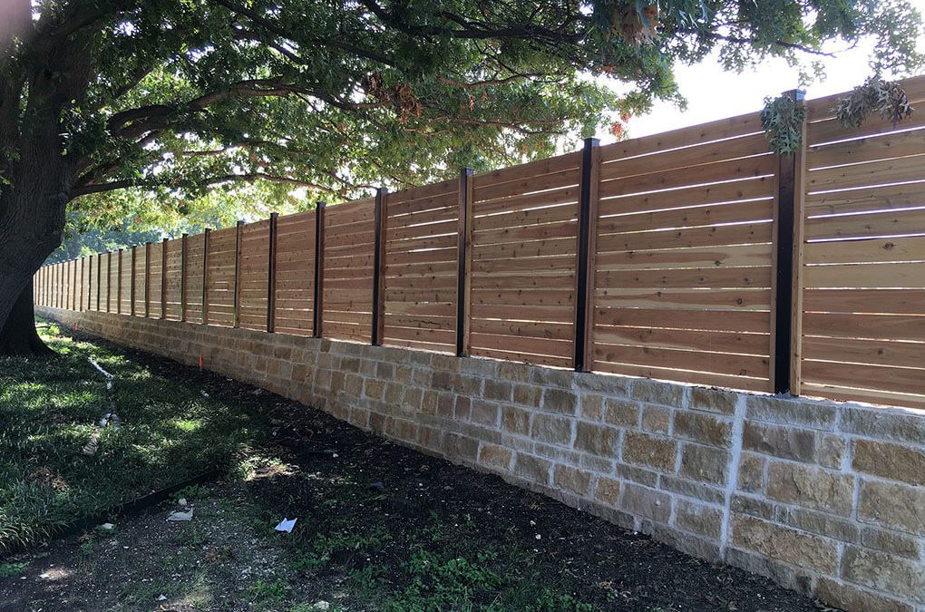 TX Spring Creek’s Professional Cedar Fence Contractor Dallas Area