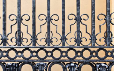Guide to Choosing the Right Iron Fencing Design and Style