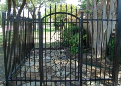 Expert Iron Fences Installation by Spring Creek Fence and Gate, Services | Best and #1 Fence and Gate Contractor in Dallas