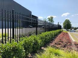 Best Plano Fence Company - Spring Creek Fence and Gate